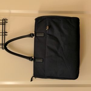 Lo & Sons travel tech laptop travel bag.
